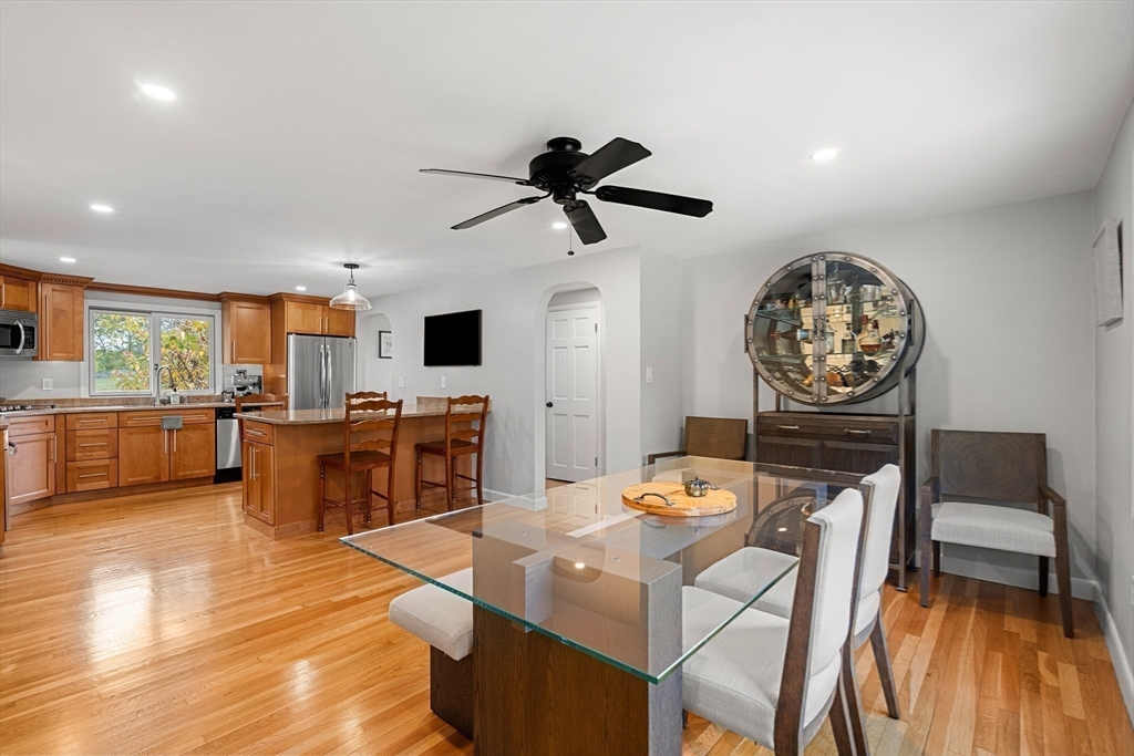13 Curtis Street Lynn, MA 01905 - Photo 13 of 39