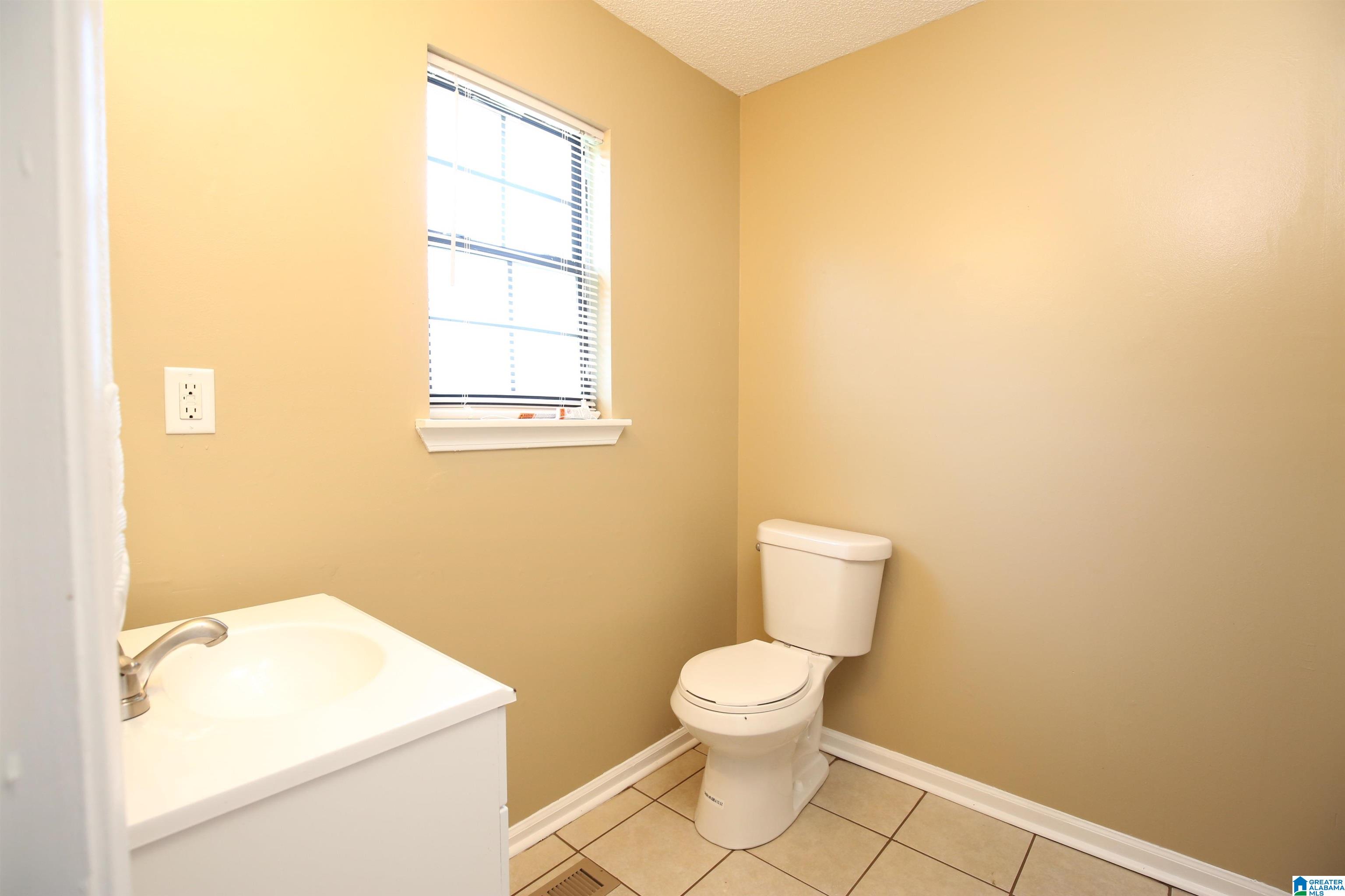 1016 10th Street Pleasant Grove, AL 35127 - Photo 12 of 21