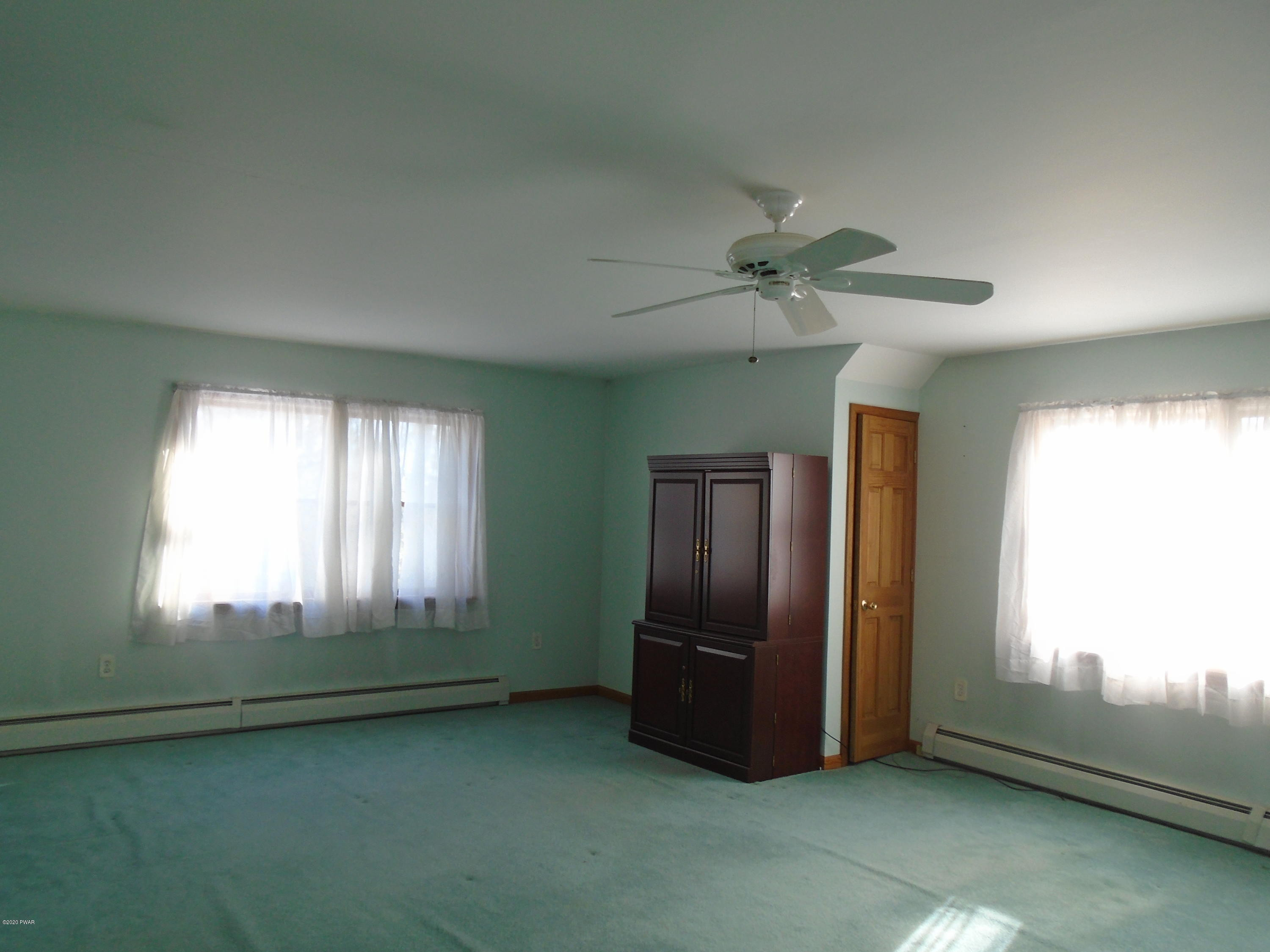 132 Stabler Road Hawley, PA 18428 - Photo 5 of 13