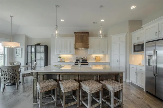 $630,000 | 19024 Theden Street, Spring Hill, KS 66083