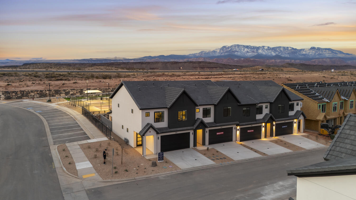 1758 Viewcrest Drive, Unit 3075 Washington, UT 84780 - Photo 42 of 54 DJI_20250217182603_0015_D