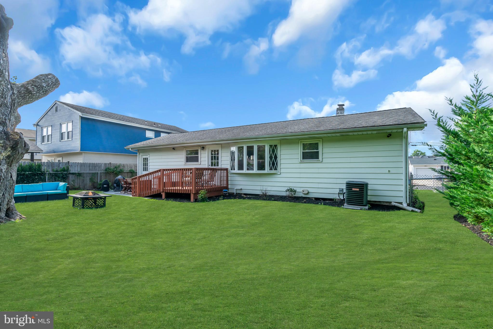 42 Thoreau Road Hamilton, NJ 08690 - Photo 24 of 34