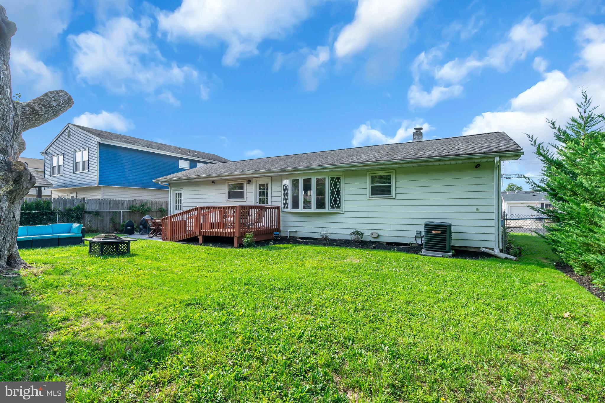 42 Thoreau Road Hamilton, NJ 08690 - Photo 32 of 34
