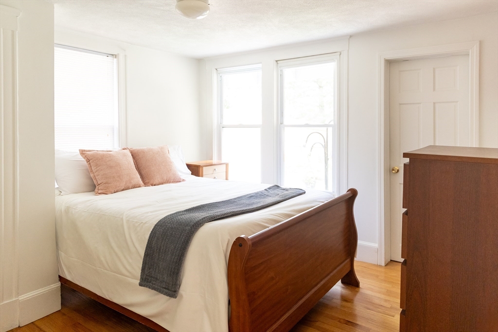 15 Murray Hill Road Medford, MA 02155 - Photo 16 of 37 Gallery Image 16