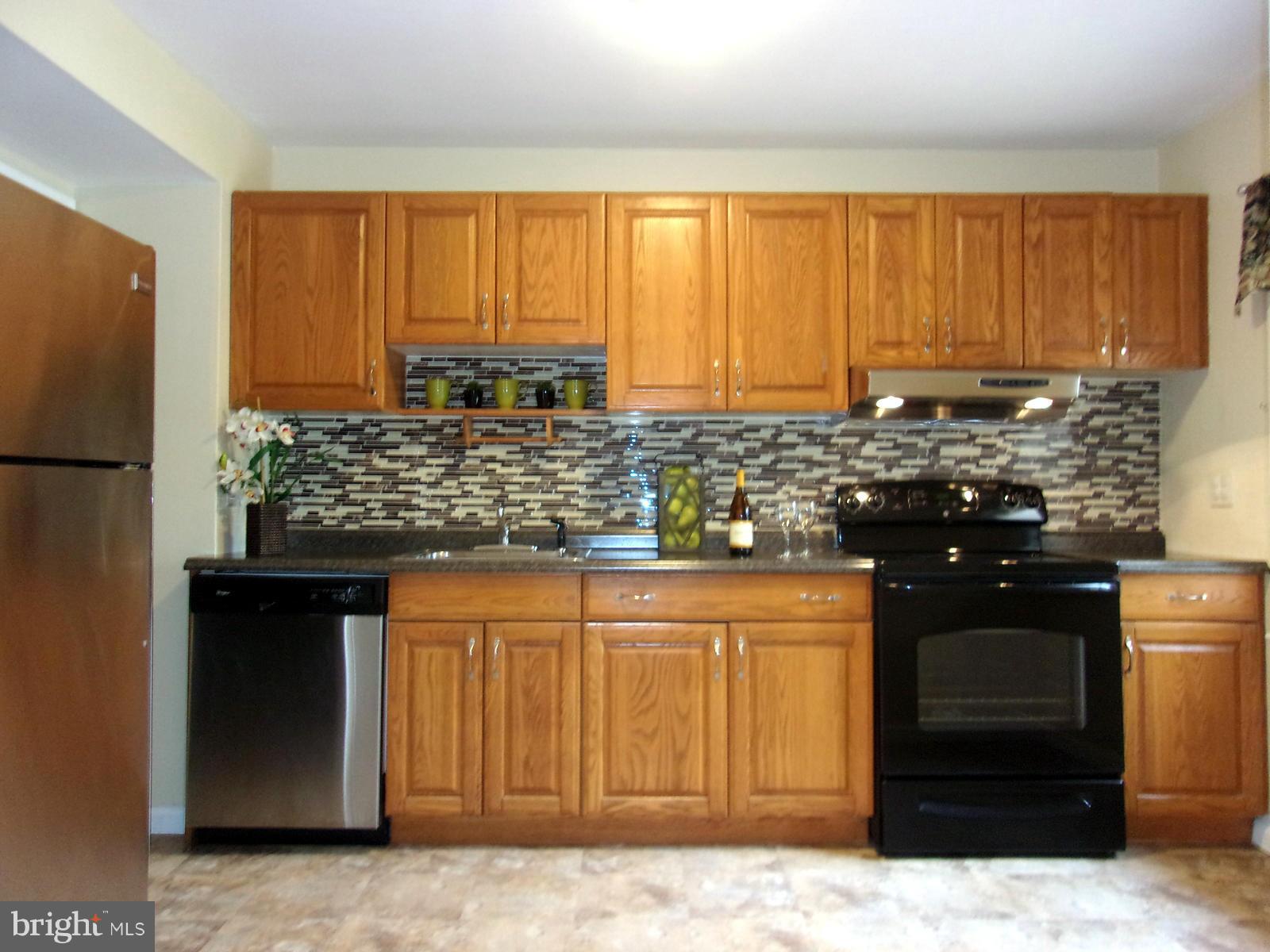 3515 Saluda Road Baltimore, MD 21236 - Photo 2 of 30 Kitchen
