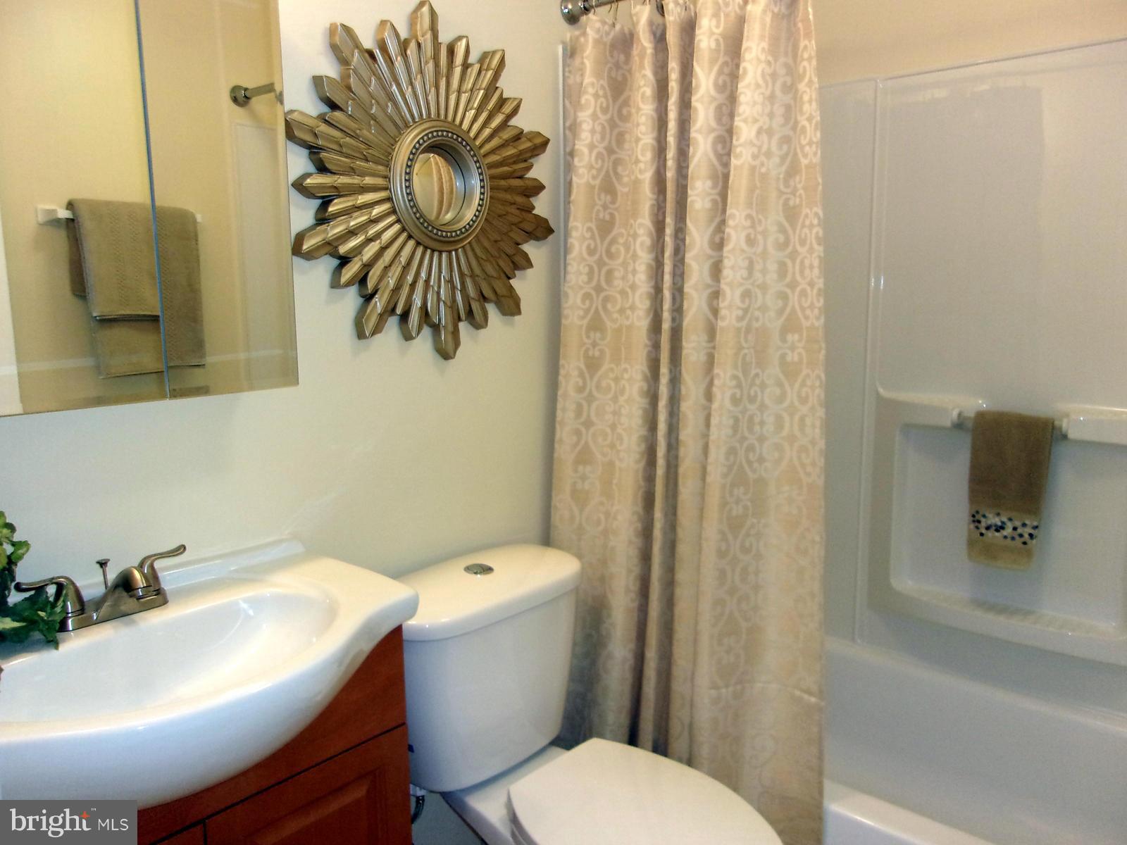 3515 Saluda Road Baltimore, MD 21236 - Photo 14 of 30 Bath