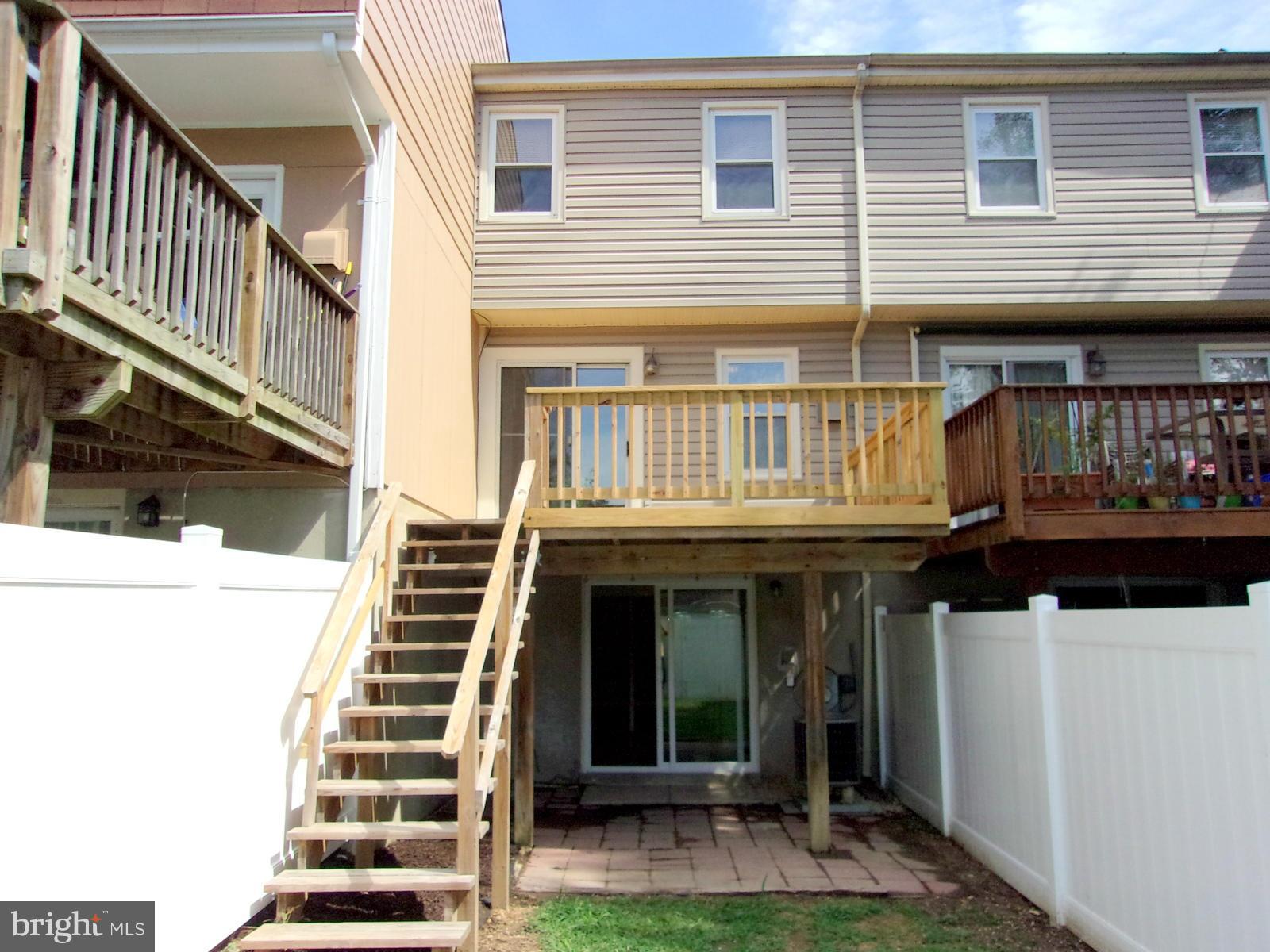 3515 Saluda Road Baltimore, MD 21236 - Photo 22 of 30 Nice deck!