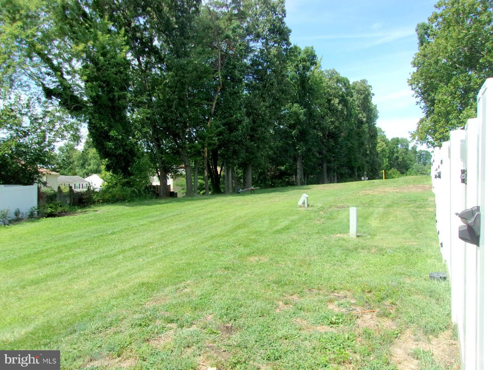 3515 Saluda Road Baltimore, MD 21236 - Photo 24 of 30 Open Space behind the house