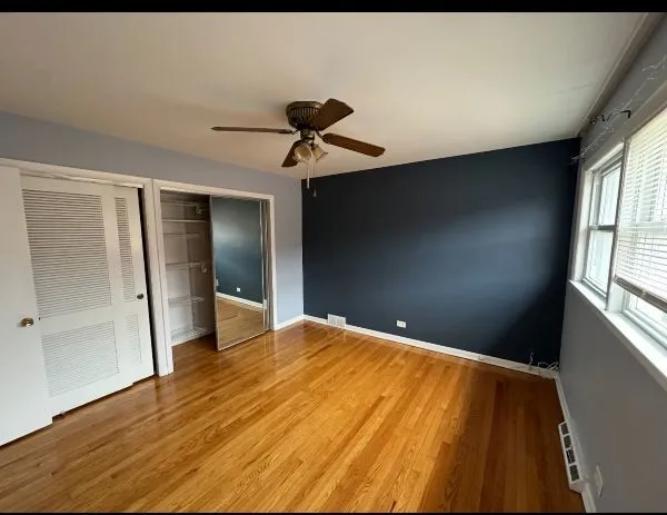 $2,300 | 3341 West Pratt Avenue, Unit 2, Lincolnwood, IL 60712