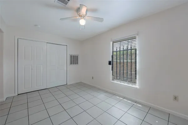 $900 | 3238 Alabama Street, Unit 4, Houston, TX 77004