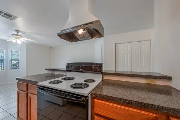 $900 | 3238 Alabama Street, Unit 4, Houston, TX 77004