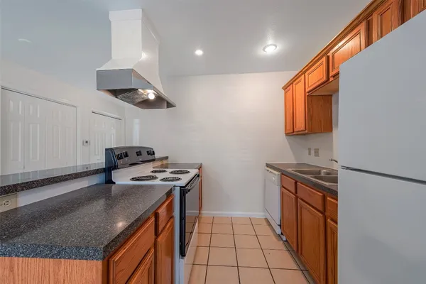 $900 | 3238 Alabama Street, Unit 4, Houston, TX 77004