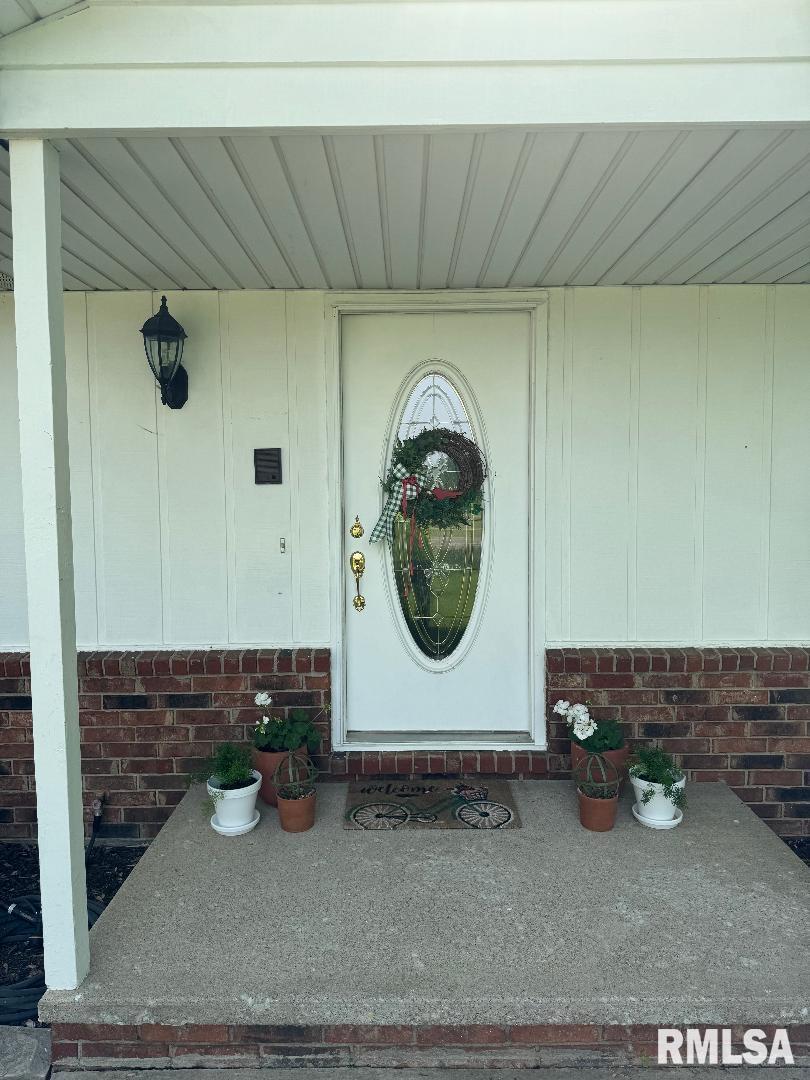 7726 North Radnor Road Peoria, IL 61614 - Photo 7 of 30 Gallery Image 7