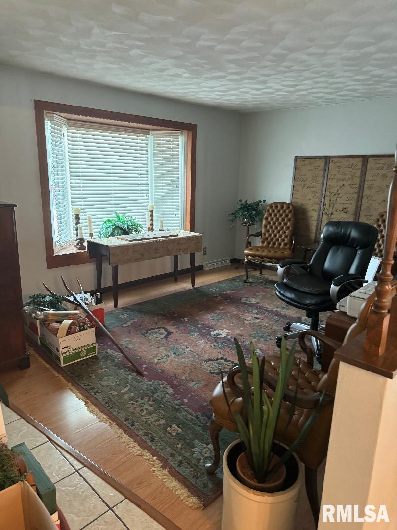 7726 North Radnor Road Peoria, IL 61614 - Photo 9 of 30 Gallery Image 9
