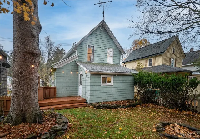 $229,000 | 560 Persons Street, East Aurora, NY 14052