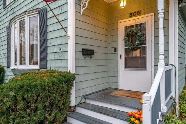 $229,000 | 560 Persons Street, East Aurora, NY 14052