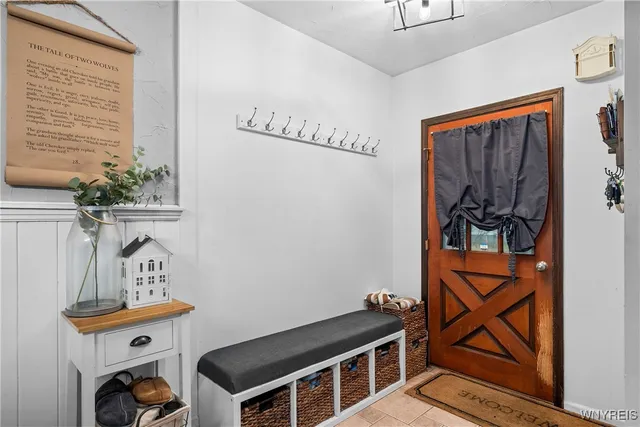 $229,000 | 560 Persons Street, East Aurora, NY 14052