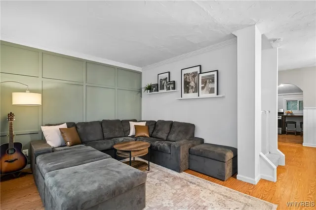 $229,000 | 560 Persons Street, East Aurora, NY 14052