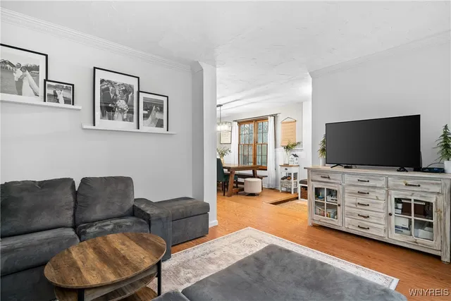 $229,000 | 560 Persons Street, East Aurora, NY 14052