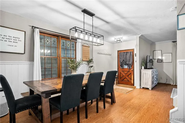 $229,000 | 560 Persons Street, East Aurora, NY 14052