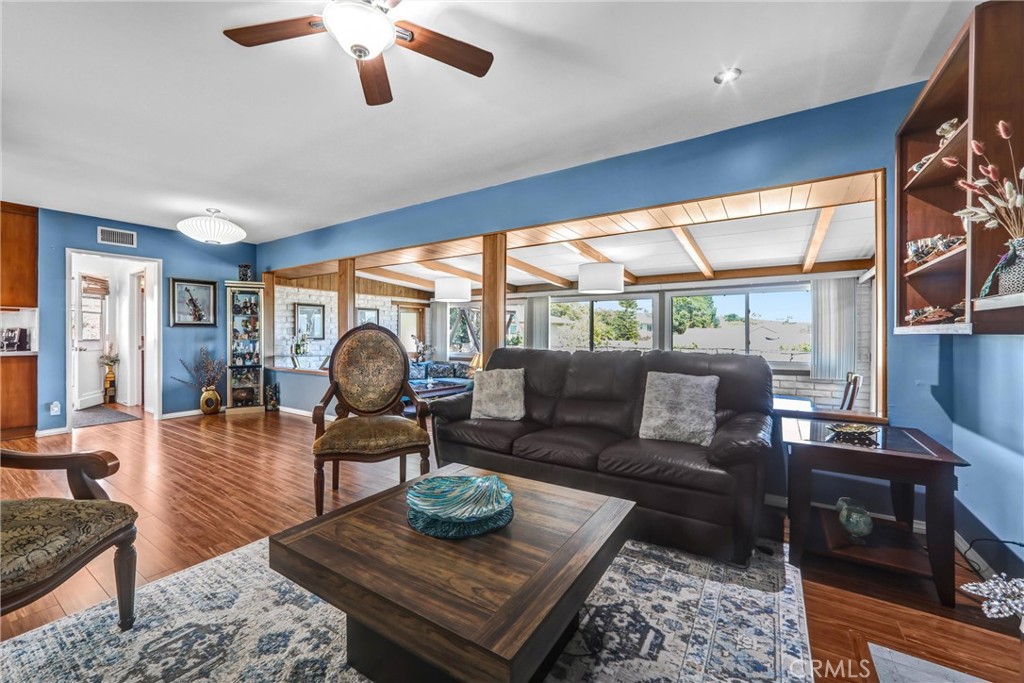 824 Stanford Road Burbank, CA 91504 - Photo 14 of 46