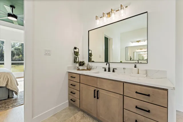 $1,329,000 | 7729 Dog Wood Acres Drive, Montgomery, TX 77316