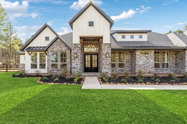 $1,329,000 | 7729 Dog Wood Acres Drive, Montgomery, TX 77316