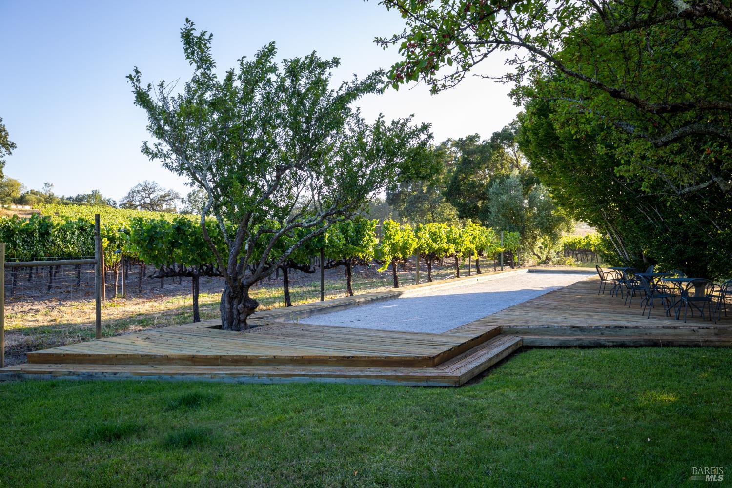 2740 River Road Windsor, CA 95492 - Photo 33 of 42 Gallery Image 33