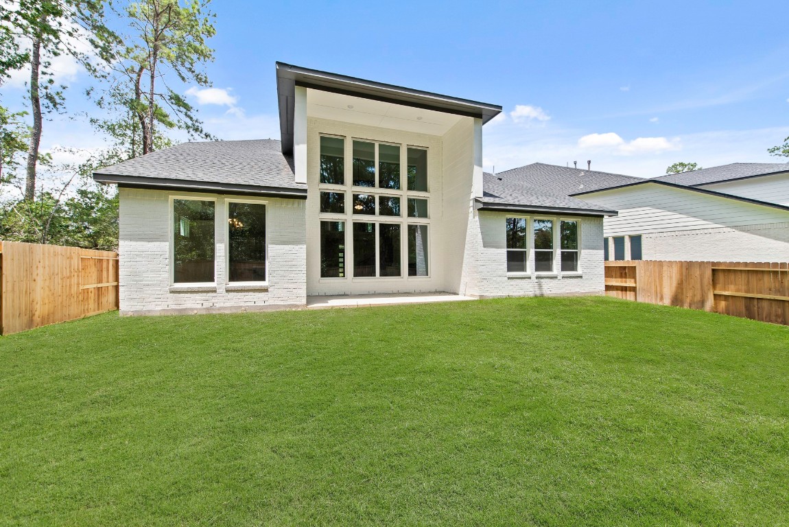 5110 McKinney Rdg Trail Rosenberg, TX 77471 - Photo 19 of 24 Representative image. Features, selections and colors may vary.