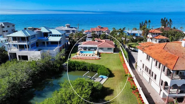 $2,595,000 | 3858 Casey Key Road, Nokomis, FL 34275