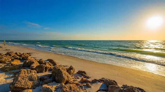 $2,595,000 | 3858 Casey Key Road, Nokomis, FL 34275