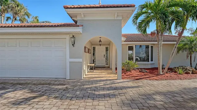 $2,595,000 | 3858 Casey Key Road, Nokomis, FL 34275