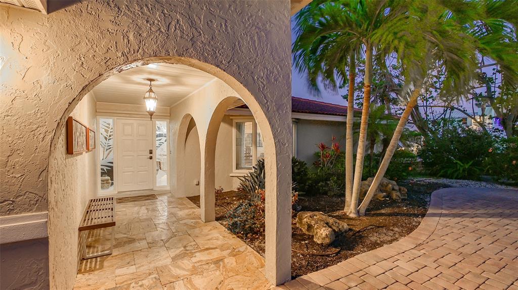 3858 Casey Key Road Nokomis, FL 34275 - Photo 9 of 57