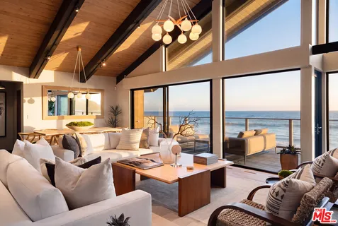 $15,850,000 | 18824 Topanga Beach Drive, Malibu, CA 90265