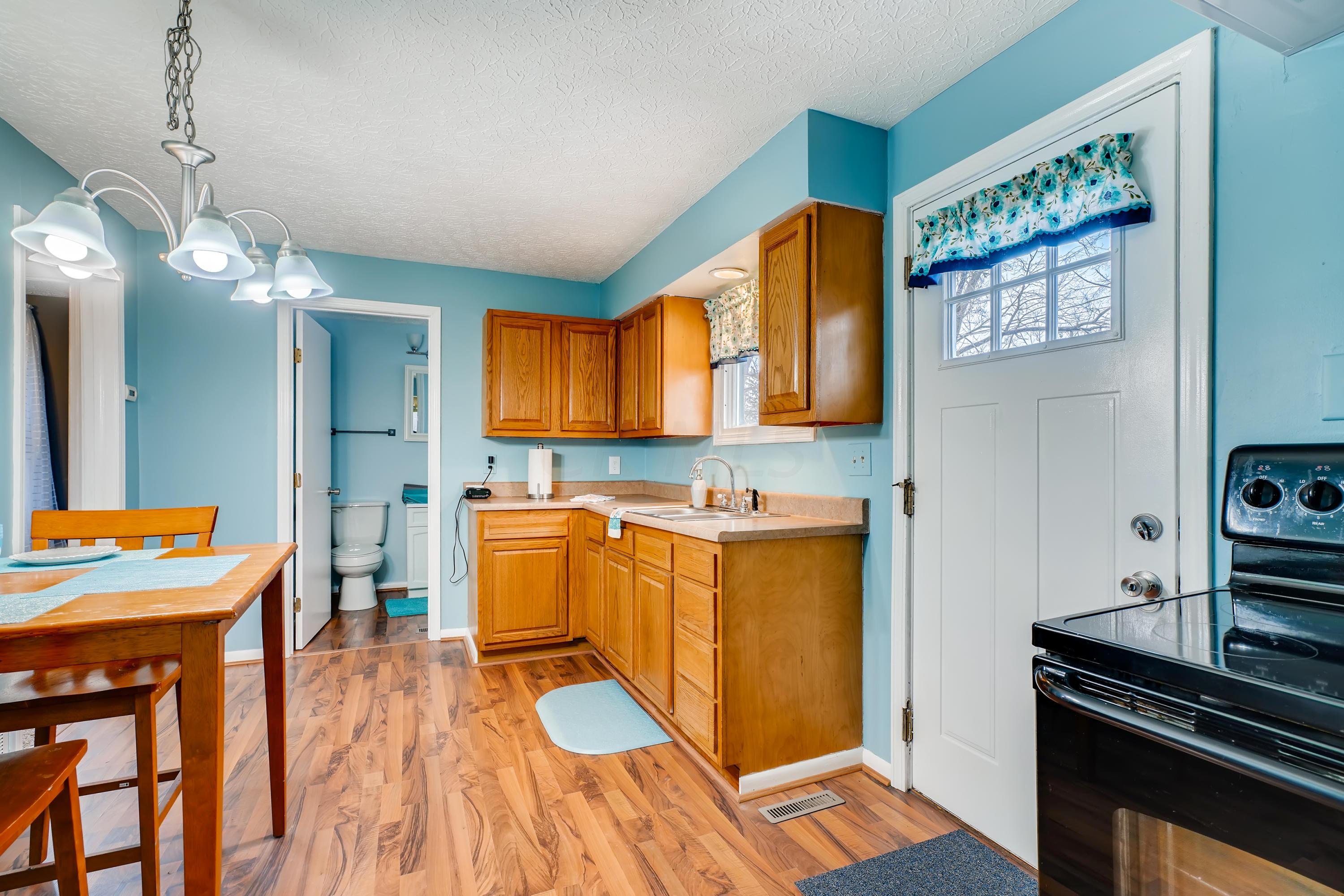 1936 Sale Road Columbus, OH 43224 - Photo 7 of 14 Gallery Image 7
