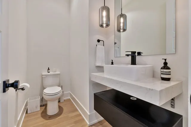 a bathroom with a sink and a toilet