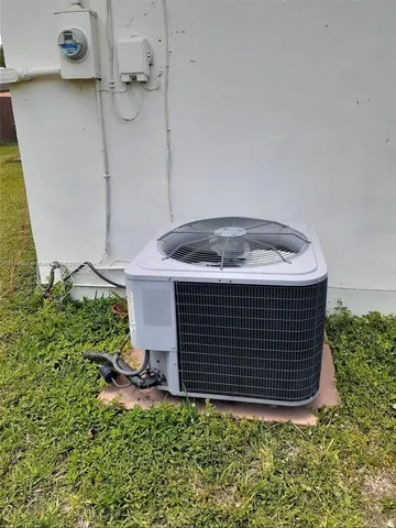 $1,150,000 | 9360 Southwest 37th Street, Miami, FL 33165