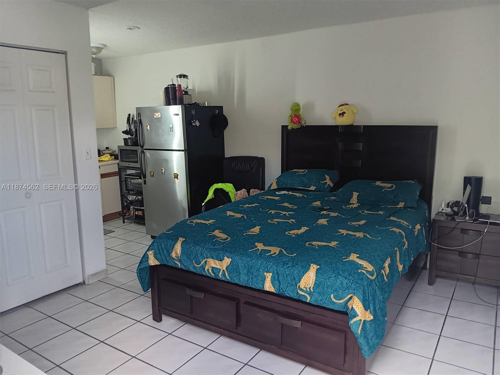 9360 Southwest 37th Street Miami, FL 33165 - Photo 16 of 20