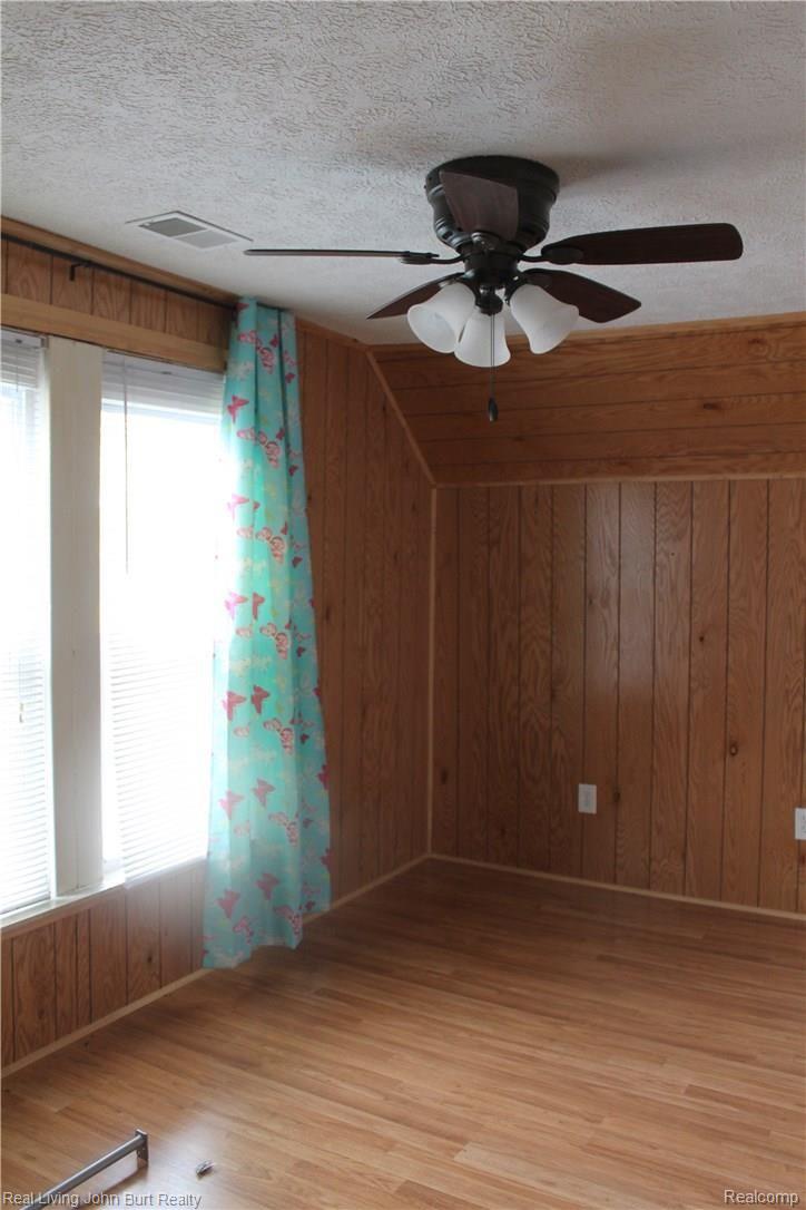 1968 Mitchell Lake Road Attica, MI 48412 - Photo 61 of 66 BR3-2.jpg
