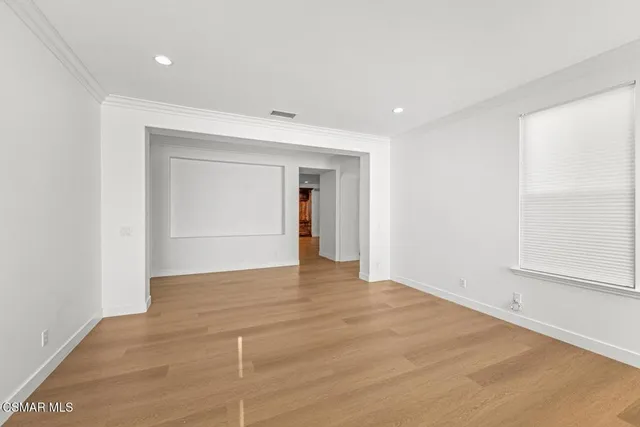 $8,000 | 4980 Via Santana, Newbury Park, CA 91320