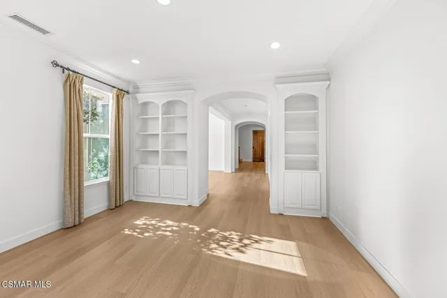 $8,000 | 4980 Via Santana, Newbury Park, CA 91320