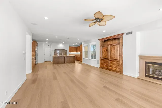 $8,000 | 4980 Via Santana, Newbury Park, CA 91320