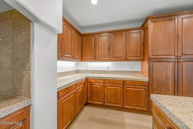 $8,000 | 4980 Via Santana, Newbury Park, CA 91320