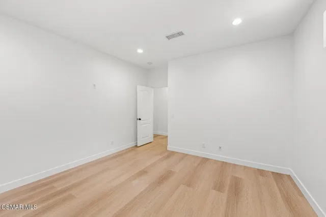 $8,000 | 4980 Via Santana, Newbury Park, CA 91320