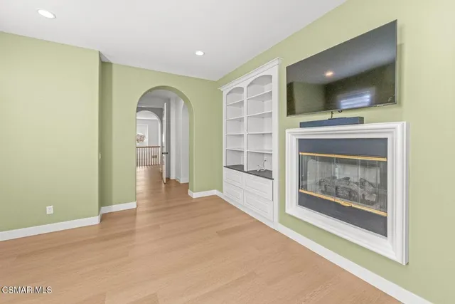 $8,000 | 4980 Via Santana, Newbury Park, CA 91320