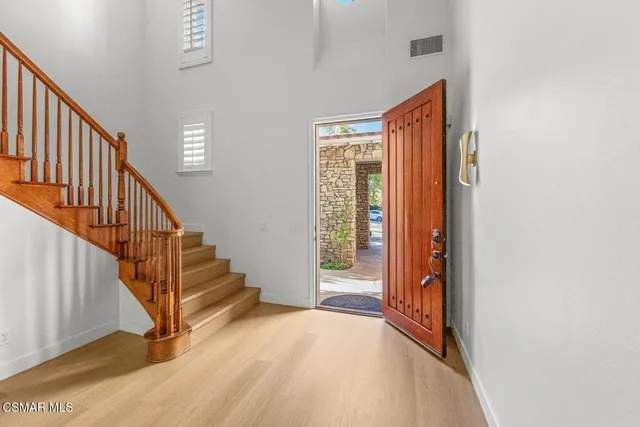 $8,000 | 4980 Via Santana, Newbury Park, CA 91320