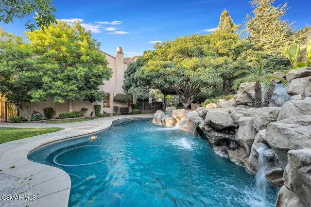 $8,000 | 4980 Via Santana, Newbury Park, CA 91320