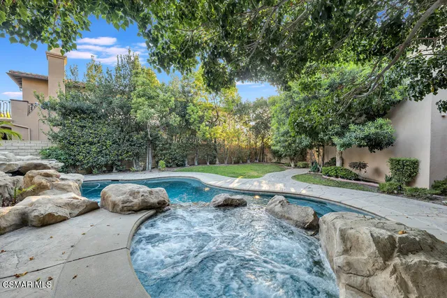 $8,000 | 4980 Via Santana, Newbury Park, CA 91320