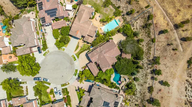 $8,000 | 4980 Via Santana, Newbury Park, CA 91320