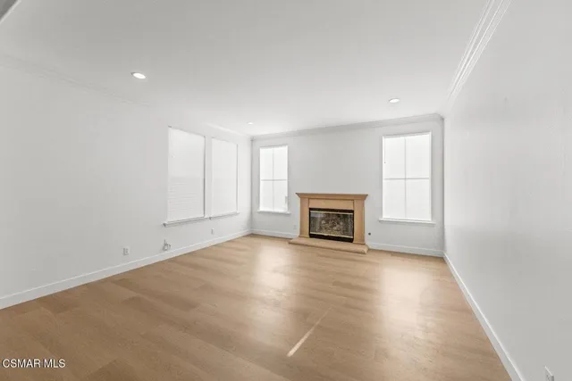 $8,000 | 4980 Via Santana, Newbury Park, CA 91320